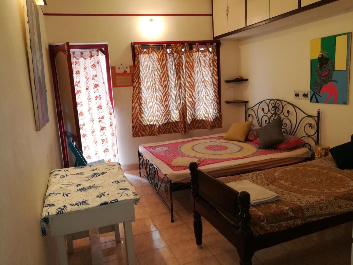 Swades Guest House Pondicherry Esterno foto